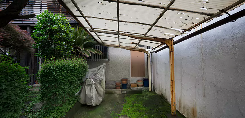 Professional Roof and Water Damage Repair Services in Paola, KS