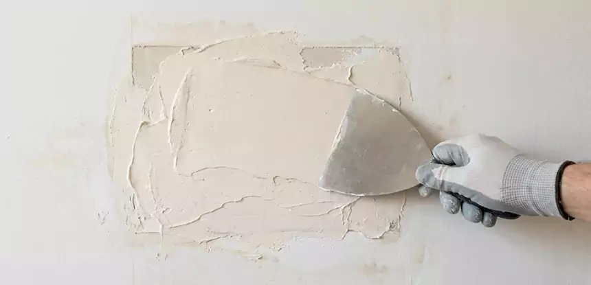 Professional Water Damage Wall Repair Services in Paola, KS
